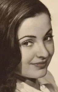 Аги Месарош