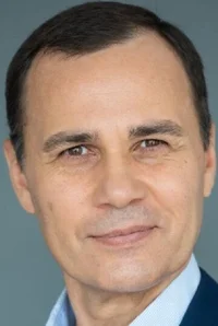 Александр Ветлугаев