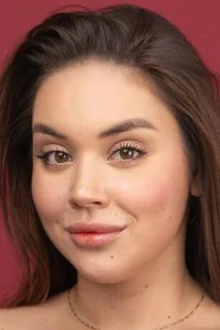 Алина Абрарова