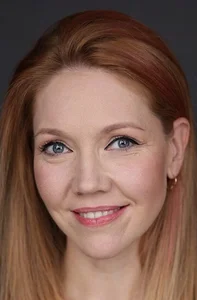 Анна Кирсанова