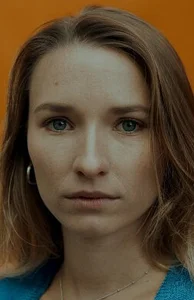 Антония Юнг