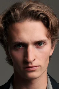 Артём Большунов