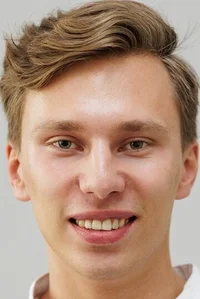 Артём Иванов