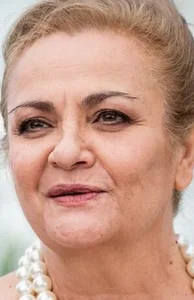 Дана Догару