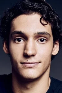 Дэниэл Камарго