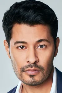 Деннис Менсиа