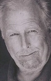 Дж. Майкл Олива