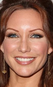 Дженнифер Кобрин