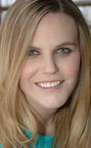 Джил Хойлес