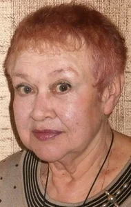 Елена Ставрогина