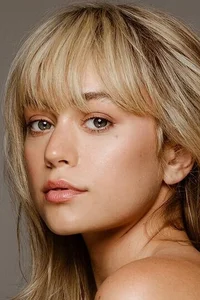 Элла Бэллентайн