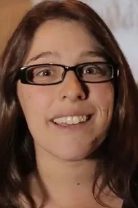 Эстер Пулин