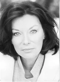 Эвелин Опела