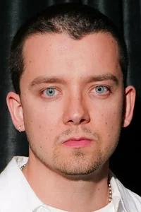 Эйса Баттерфилд