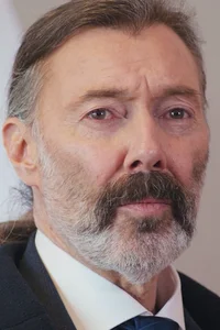 Хакан Карахан