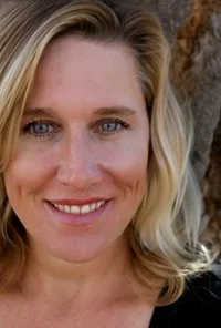 Холли Пиннелл