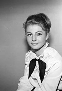 Илона Кусьмерска