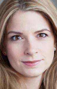 Кэролайн Шин