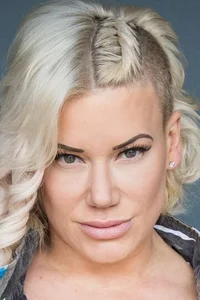 Кира Хенниган