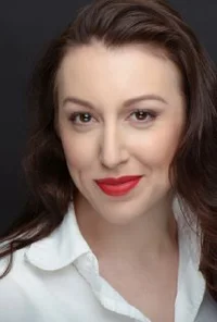 Леа Робертс