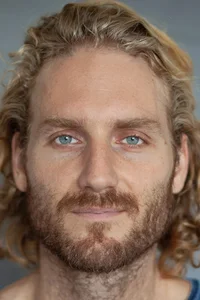 Леандер Вайви