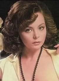 Ленора Брюс