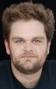 Максим Майу