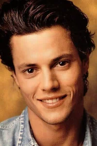 Майкл Бендетти