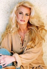 Мэри Энн Шмидт