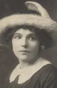 Мэйбл Стоутон