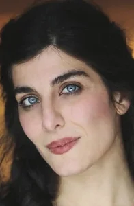 Мина Кавани