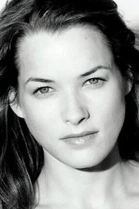 Николь ДеХафф