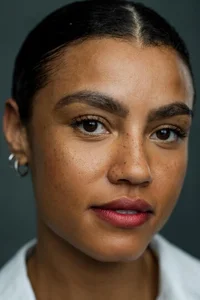 Николь Деон