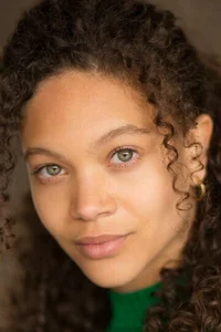 Николь Джозеф