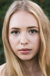 Николь Элис Нельсон