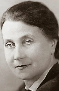 Нина Сластенина-Шухмина