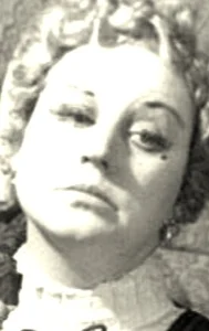 Полина Ванеева