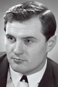 Роберт Гутман