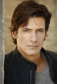 Роберт Льюис Стивенсон