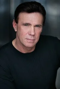 Роберт Мэйплс