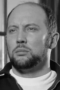 Роберт Рассел