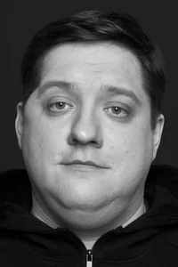 Роман Попов