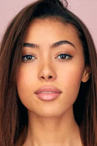 Сиенна Хьюберт-Росс