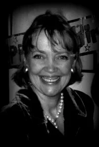 Софи Невилл