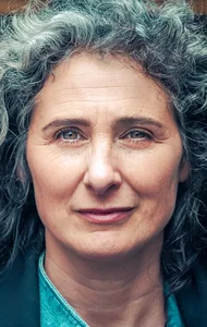 Тамар ван ден Доп