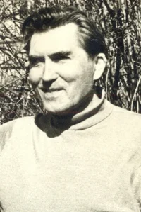 Василий Леонов