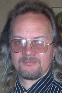 Владимир Степин