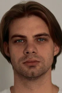 Владислав Мезенин