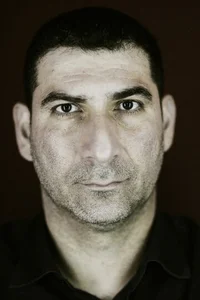 Яннис Экономидес